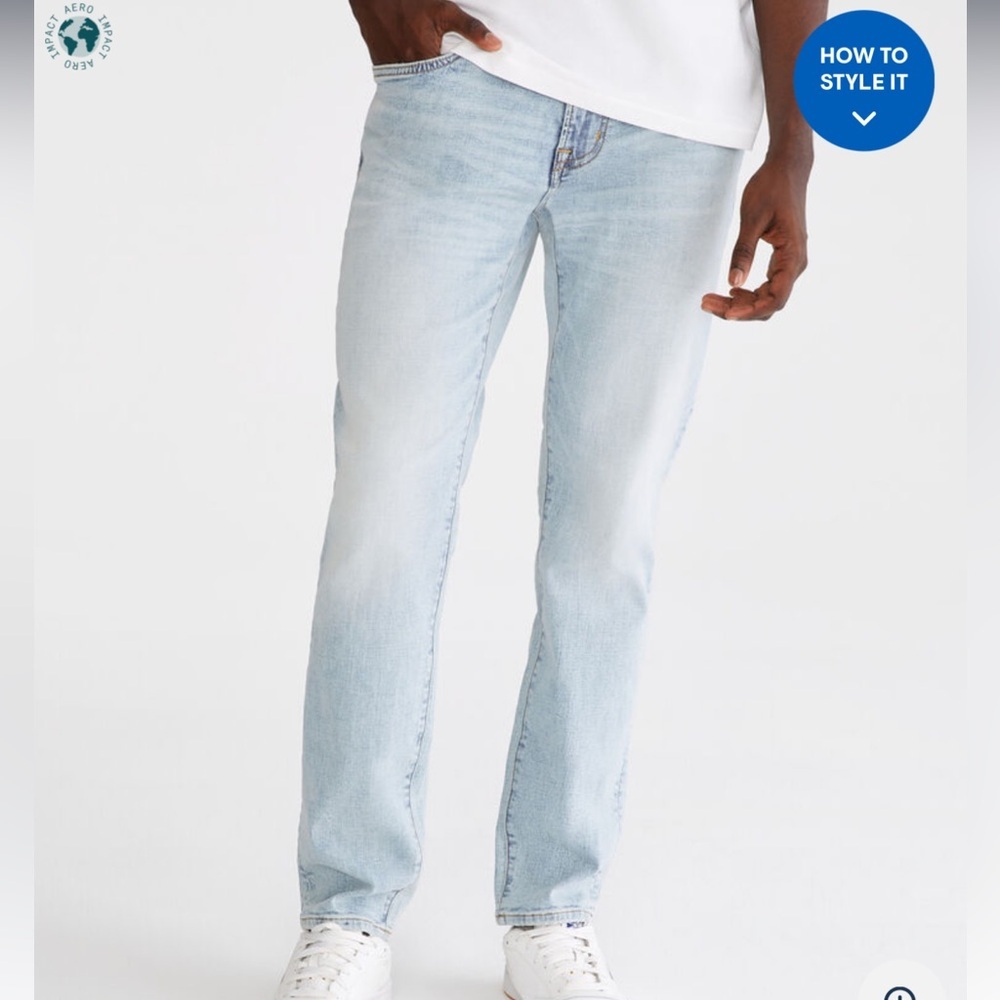 Aeropostale Men’s Light Wash Slim Premium Max Stretch Jean